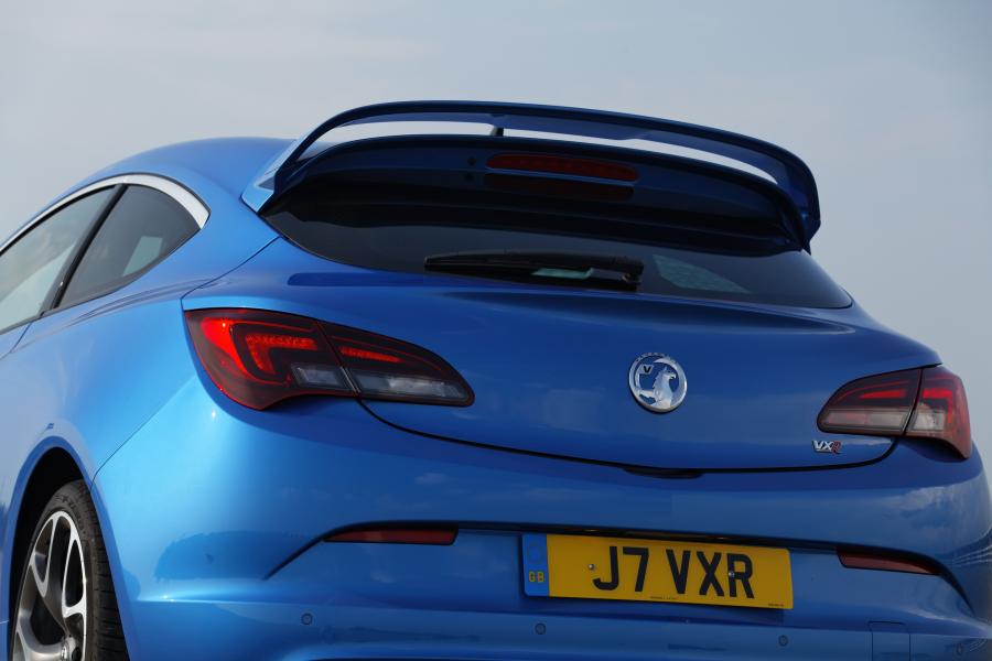  Vauxhall Astra VXR 2012 года  (фото 149 из 274)